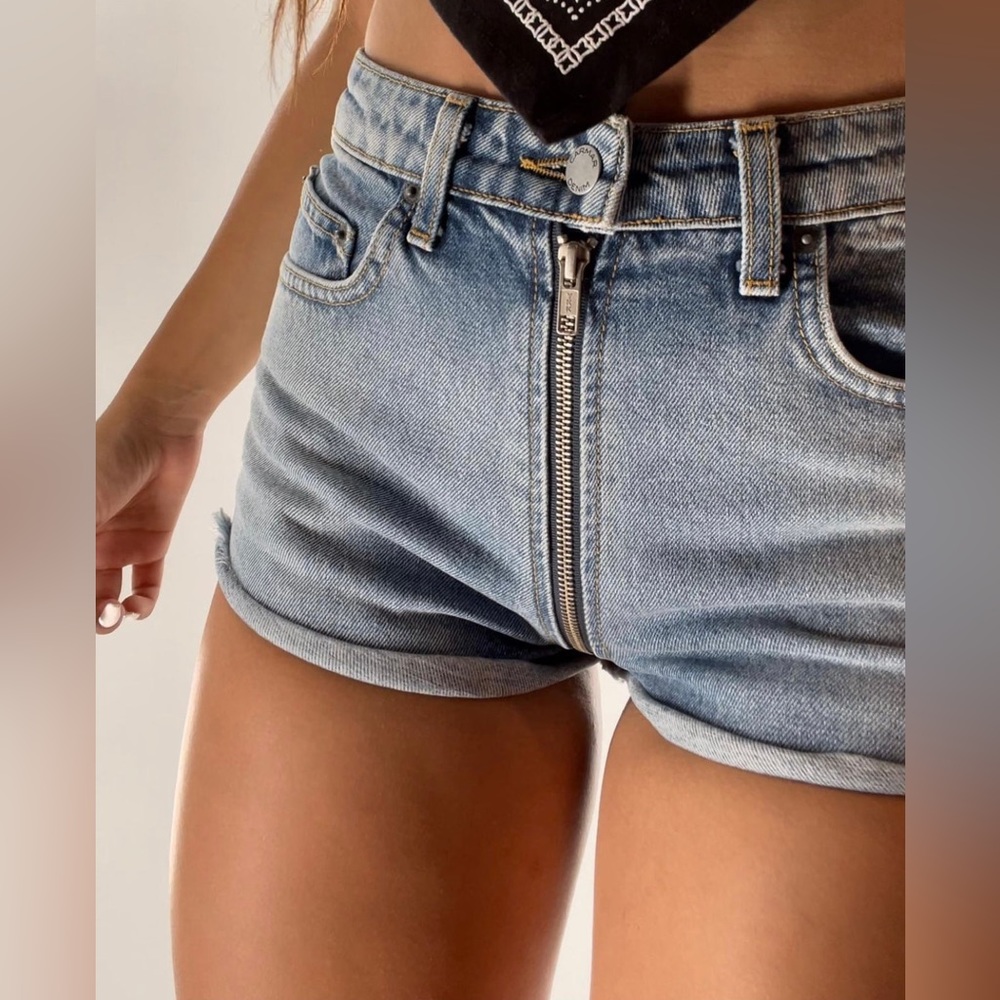 Carmar zipper denim shorts